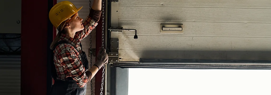 Overhead Garage Door Technician in Markham, ON